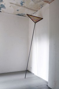 Kristina Berning, o.T., 2013, Stahl, Sichtschutzfolie, 375 cm